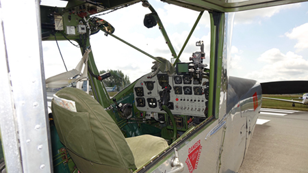 L-19 cockpit