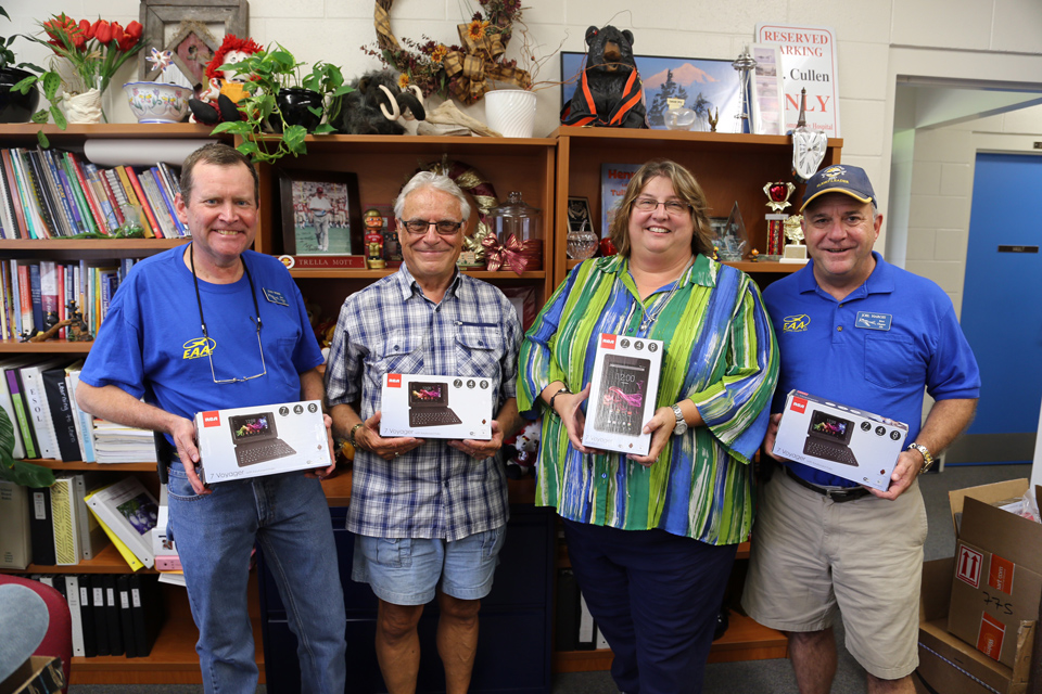 EAA Chapter 534 Donates Computer Tablets to Tavares Middle School