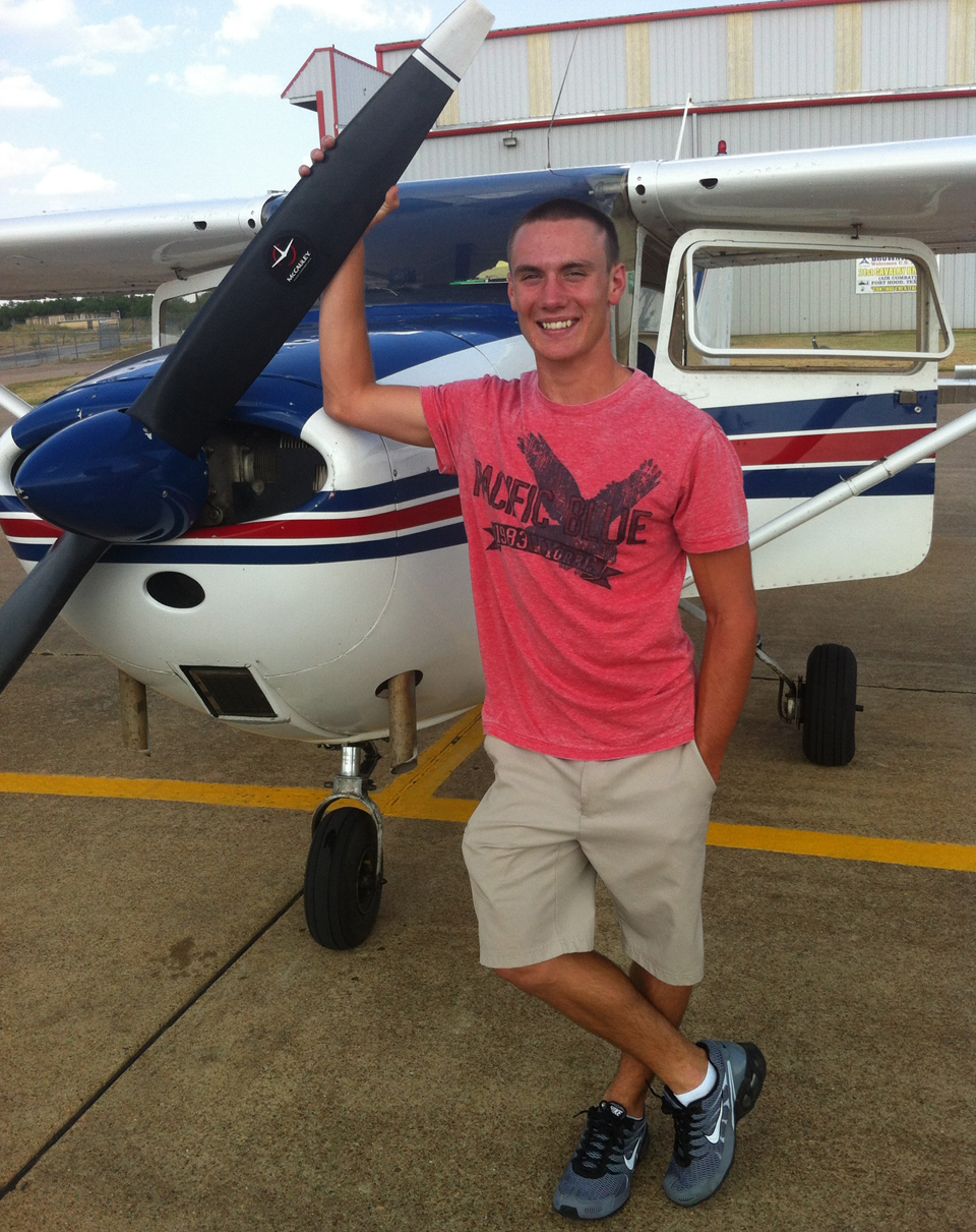 EAA Young Eagles Program Helps Youth Find His Passion