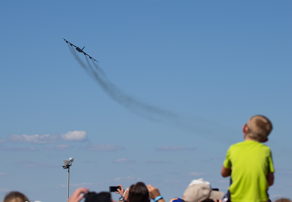 Modern Military Airpower in Full Effect at AirVenture 2018